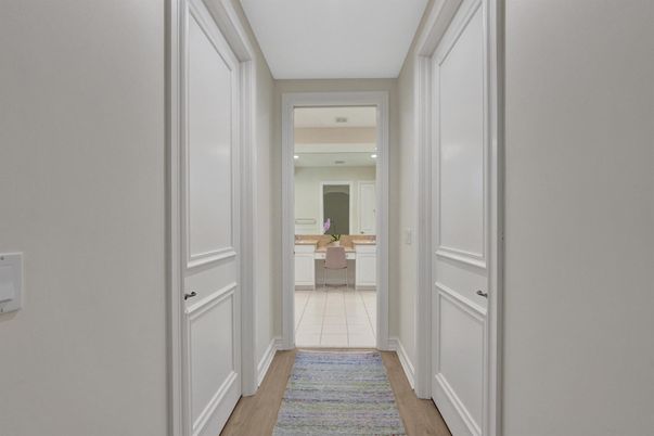 Bathroom, Interior, Recessed Lighting, Wood Texture Flooring