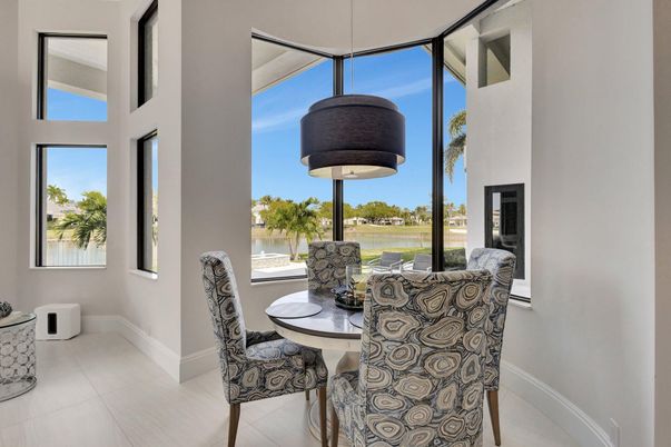 Dining room, Interior, Pendant Lights, Water