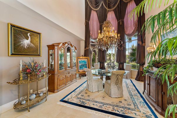 Chandelier, Dining room, Interior