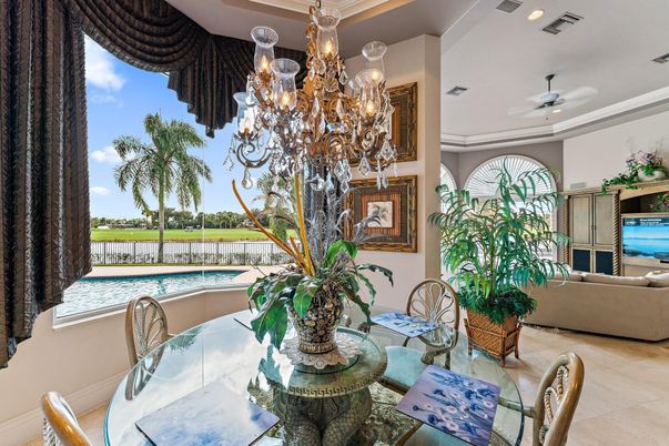 Chandelier, Dining room, Interior, Living room, Recessed Lighting