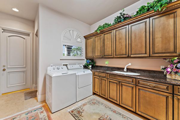 Interior, Recessed Lighting, Washer