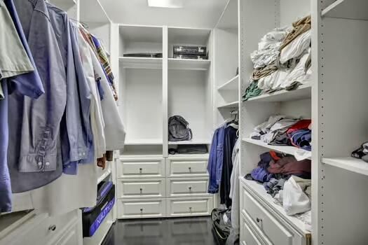 Interior, Walk-in Closets