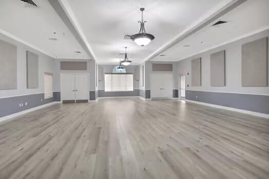 Empty room, Interior, Pendant Lights, Wood Texture Flooring