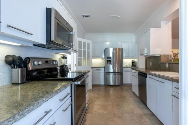 Interior, Kitchen, Stainless Steel Appliances