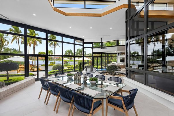 Dining room, Interior, Recessed Lighting, Sun Room