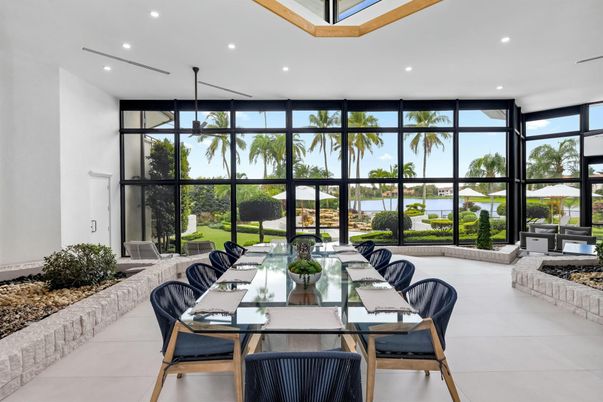 Dining room, Interior, Pendant Lights, Recessed Lighting, Sun Room