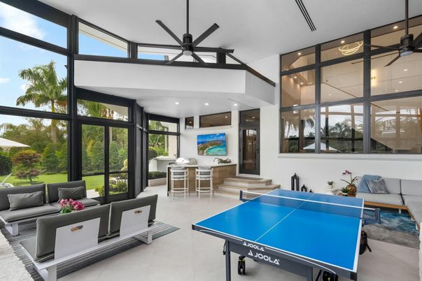 Game Room, Interior, Recessed Lighting, Sun Room