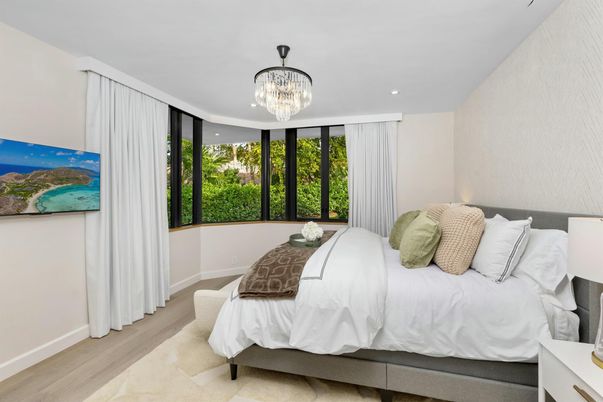 Bedroom, Chandelier, Interior, Recessed Lighting, Wood Texture Flooring