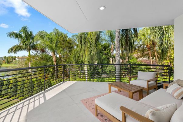 Exterior, Recessed Lighting