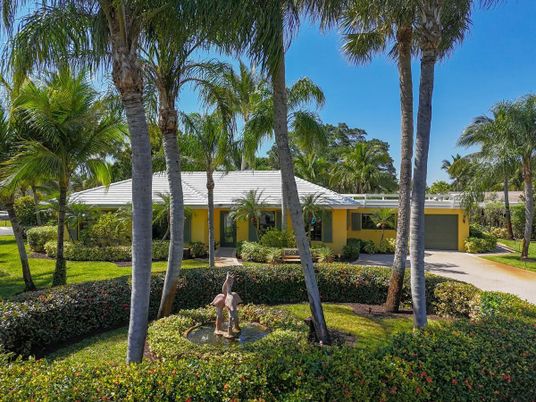 Attached, Backyard, Exterior, Facade, Ranch