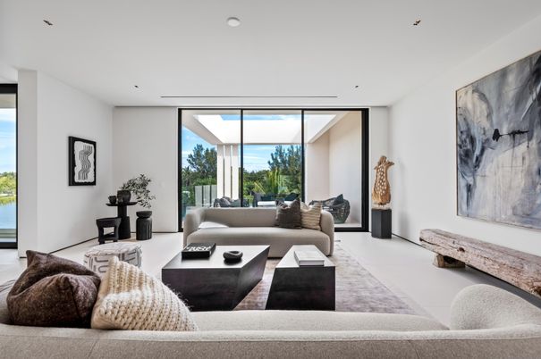 Interior, Living room, Recessed Lighting, Water