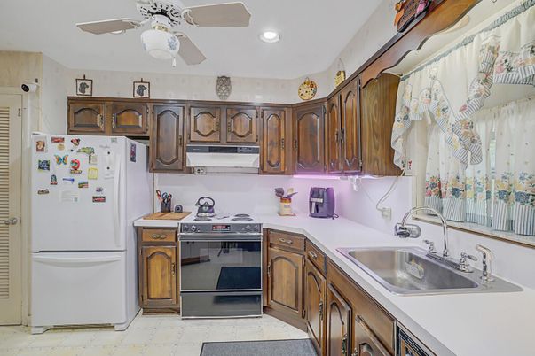 Interior, Kitchen, Recessed Lighting