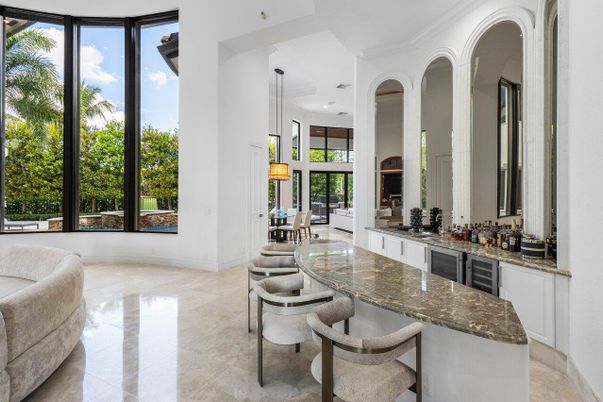 Dining room, Interior, Pendant Lights, Recessed Lighting