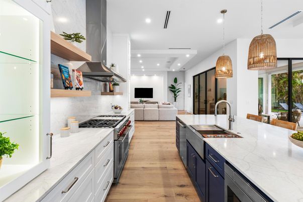 Interior, Kitchen, Living room, Pendant Lights, Recessed Lighting, Stainless Steel Appliances, Wood Texture Flooring