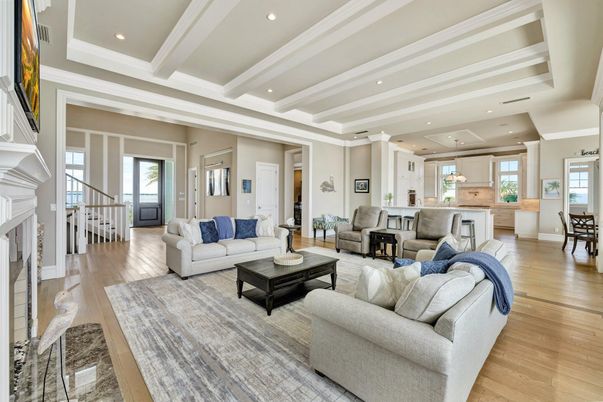 Interior, Kitchen, Living room, Pendant Lights, Recessed Lighting, Wood Texture Flooring