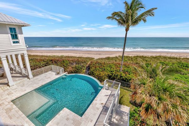Exterior, Lake, Pool