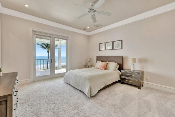 Bedroom, Interior, Recessed Lighting, Water