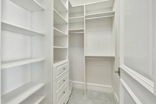 Interior, Walk-in Closets