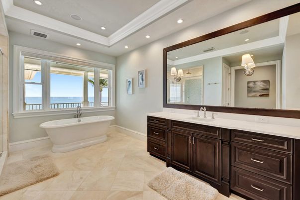 Bathroom, Dual Sink Vanities, Free Standing Baths, Interior, Recessed Lighting