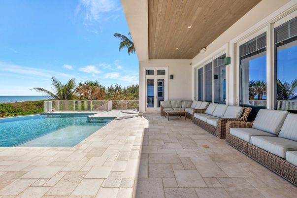 Exterior, Pool, Water