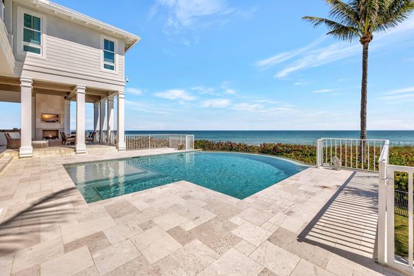 Exterior, Fireplace, Pool, Water