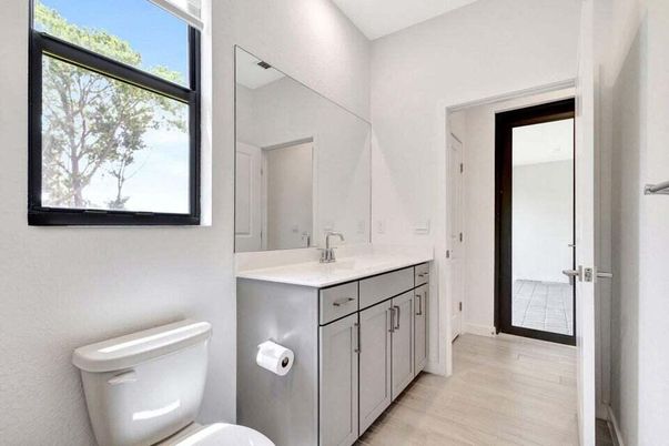 Bathroom, Dual Sink Vanities, Interior, Wood Texture Flooring