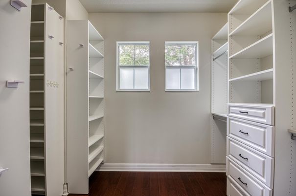 Interior, Walk-in Closets, Wood Texture Flooring
