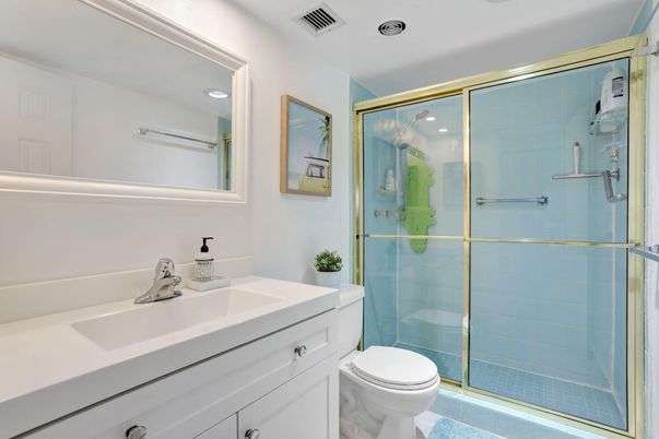 Dining room, Interior, Utility Closets, Washer