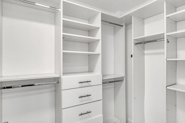 Interior, Walk-in Closets