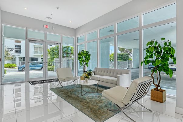 Interior, Living room, Recessed Lighting, Water
