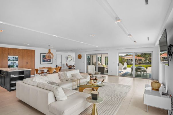 Dining room, Interior, Kitchen, Living room, Pendant Lights, Recessed Lighting