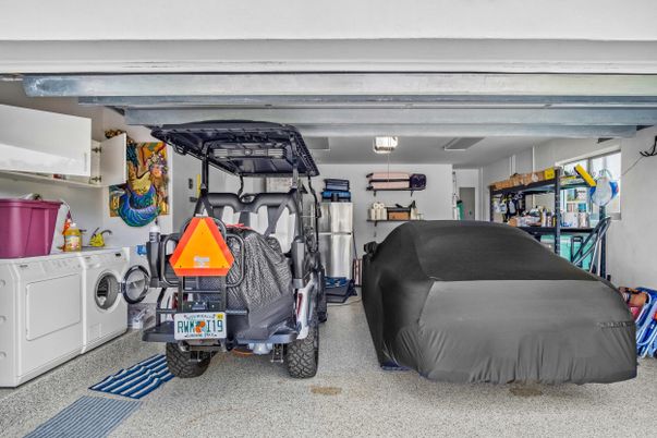 Garage, Interior, Washer