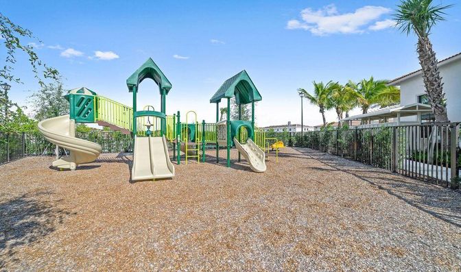 Backyard, Exterior, Playground