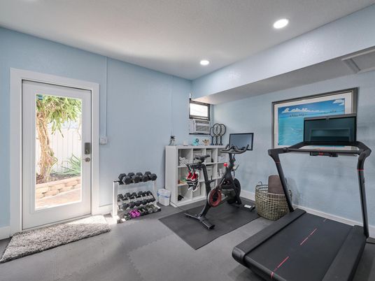 Fitness Equipment, Interior, Recessed Lighting