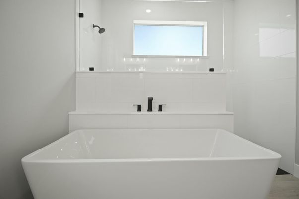 Bathroom, Free Standing Baths, Interior, Recessed Lighting
