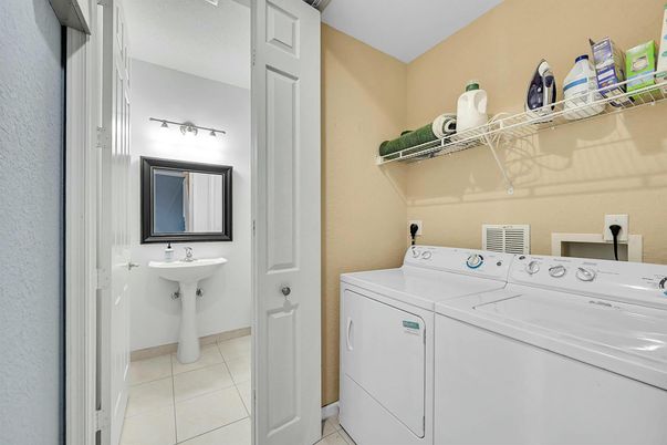 Bathroom, Interior, Utility Closets, Washer