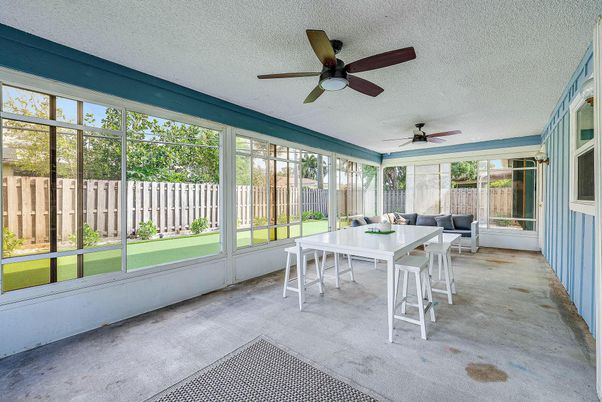 Dining room, Interior, Sun Room