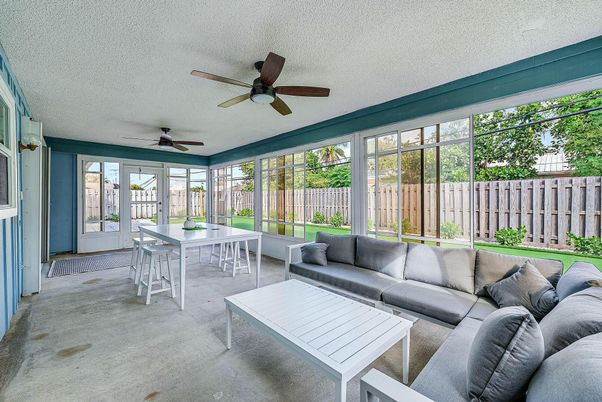 Dining room, Interior, Living room, Sun Room