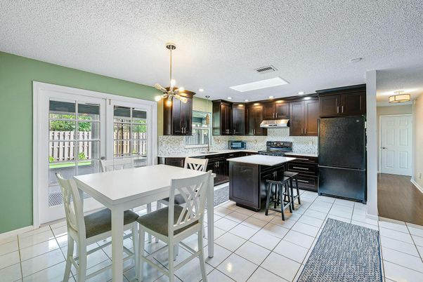 Dining room, Interior, Kitchen, Pendant Lights, Recessed Lighting