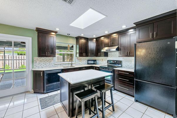 Interior, Kitchen, Recessed Lighting