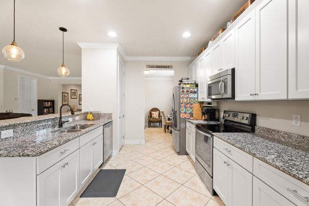 Interior, Kitchen, Pendant Lights, Recessed Lighting, Stainless Steel Appliances