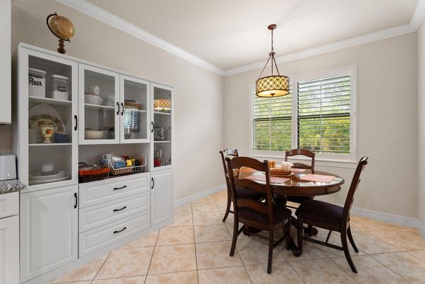 Dining room, Interior, Pendant Lights