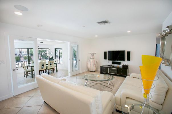 Dining room, Interior, Living room, Recessed Lighting