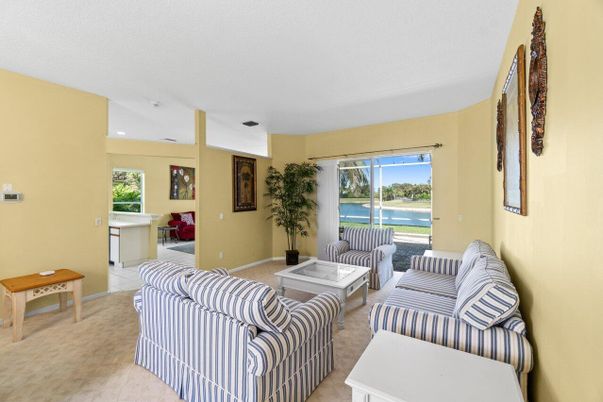 Interior, Living room, Recessed Lighting, Water