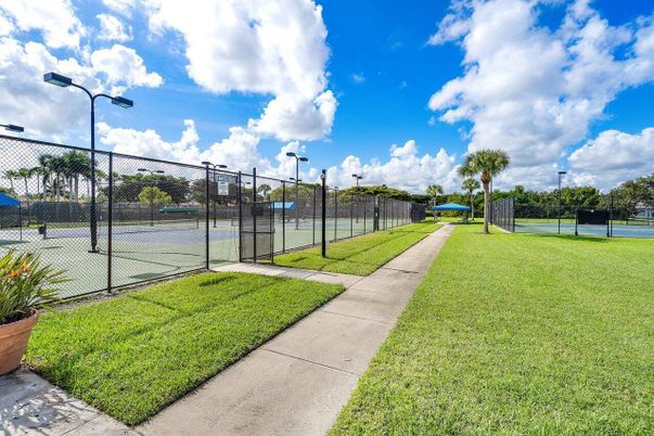 Exterior, Tennis Courts