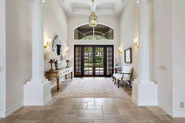 Chandelier, Interior, Pendant Lights