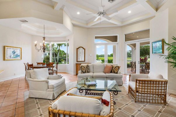 Chandelier, Dining room, Interior, Living room, Recessed Lighting