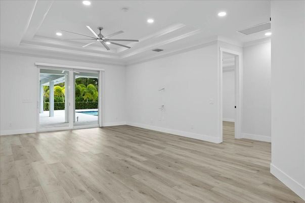 Empty room, Interior, Recessed Lighting, Wood Texture Flooring