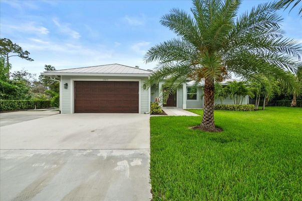 Attached, Backyard, Detached Garage, Exterior, Facade, Ranch