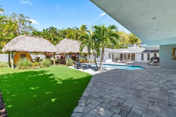 Backyard, Exterior, Pool